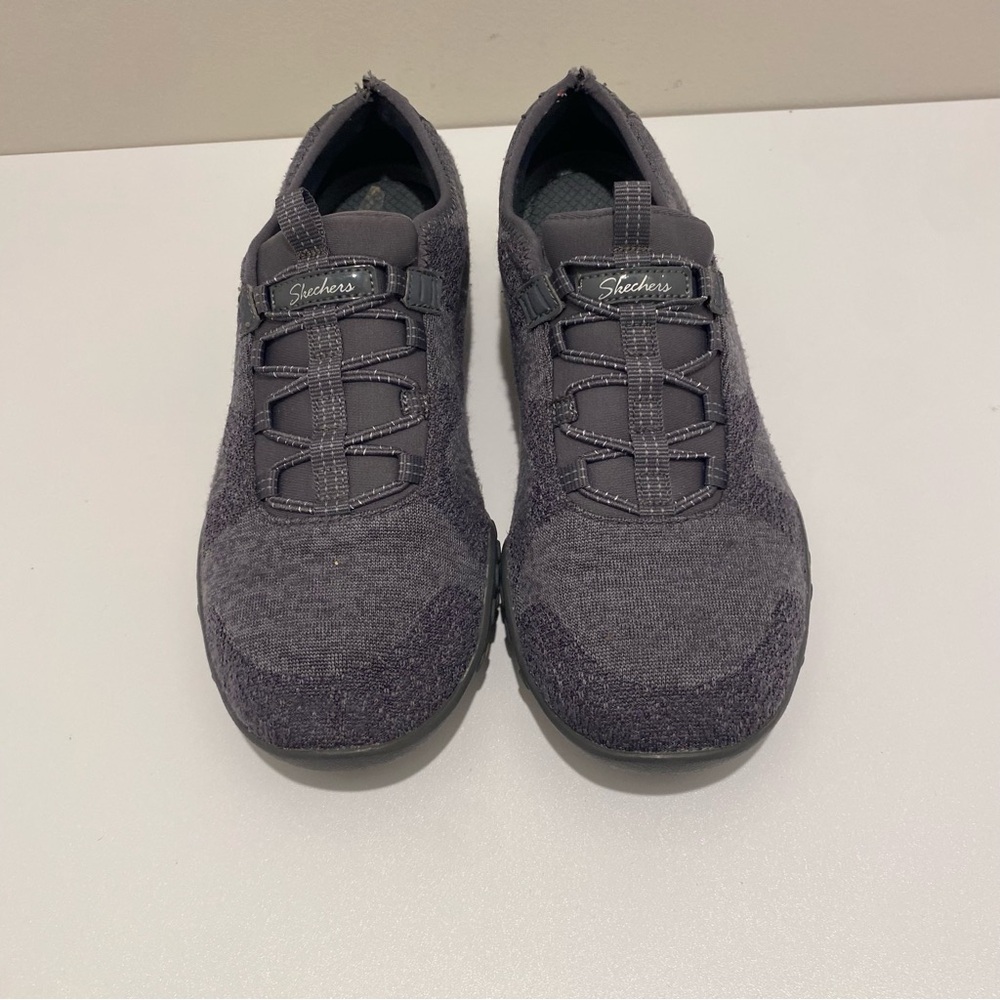 Skechers Breathe Easy Fit Memory Foam Gray Casual Shoes Sneakers Women’s 7.5 EUC